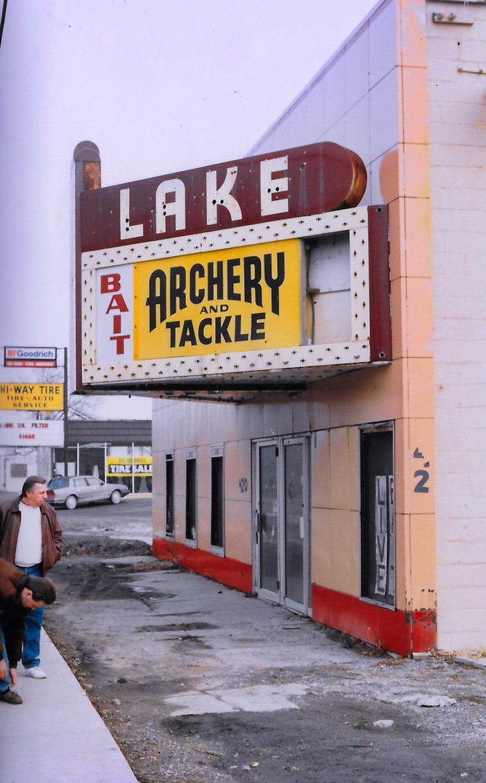 Lake Theatre - Marquee From Side (newer photo)